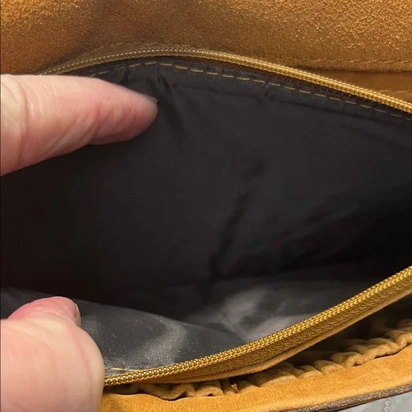 Patricia Nash Lanza Three Way Convertible Crossbody - Picture 12 of 14